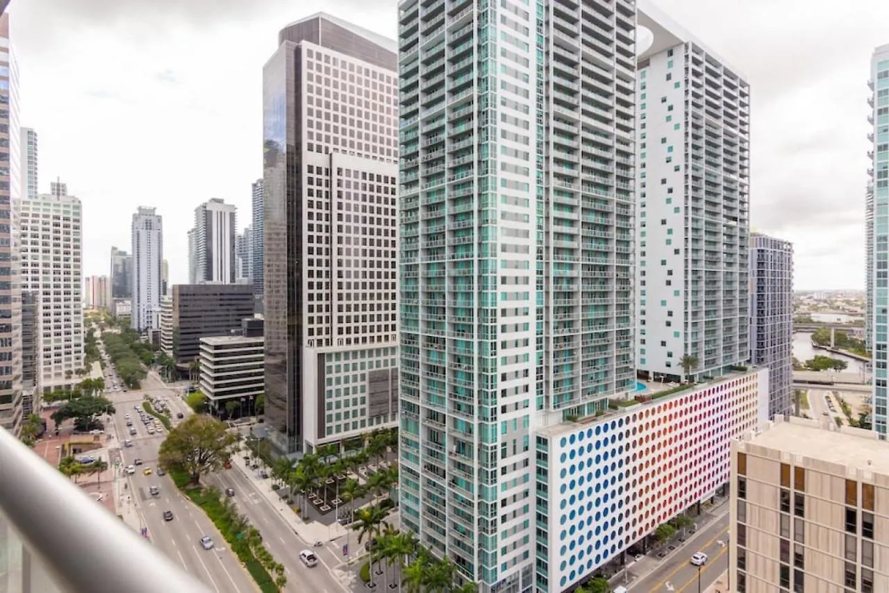 Deluxe Brickell W Pool Gym Views Miami