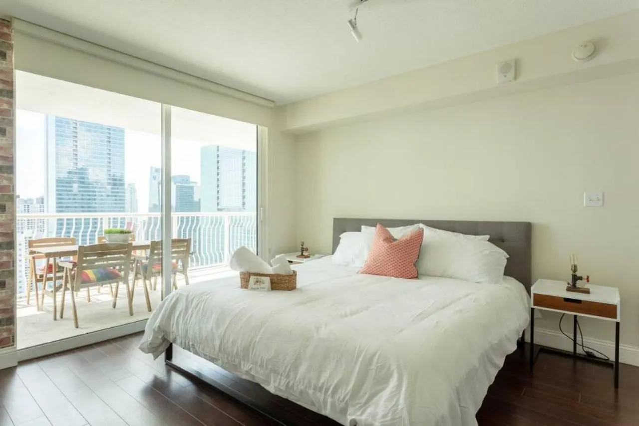 Ocean And Views Lux Brickell Sleeps, 4 King Bd