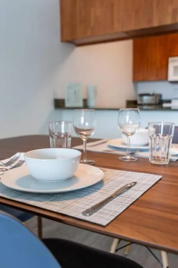 Super Cool 1br In Brickell With Parking *