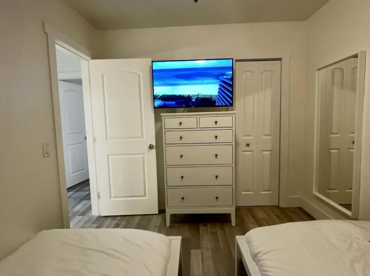 Designer House 3 Bed King Bed Close To South Beach *
