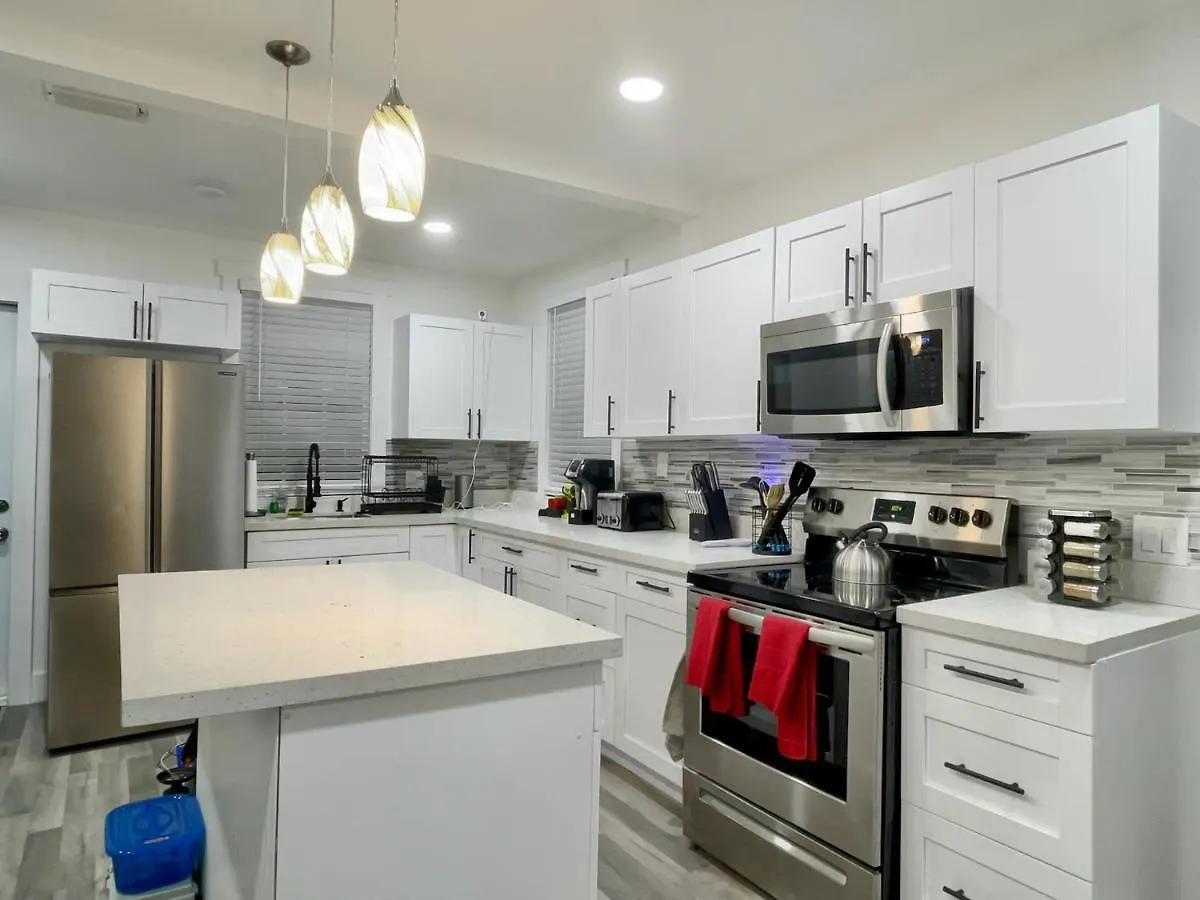 בית נופש Designer House 3 Bed King Bed Close To South Beach