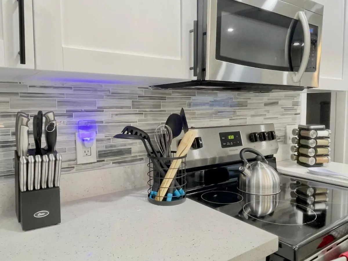 Designer House 3 Bed King Bed Close To South Beach בית נופש