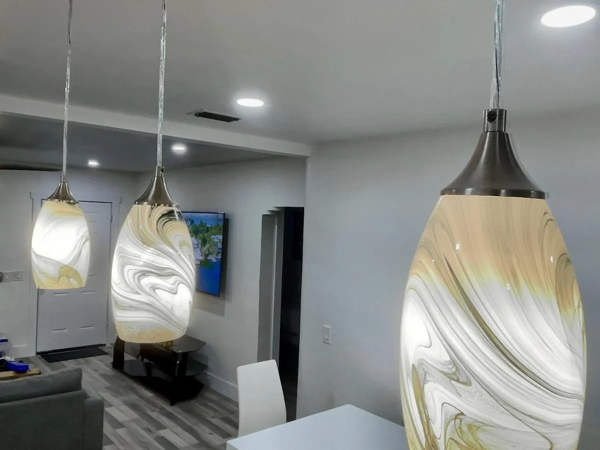בית נופש Designer House 3 Bed King Bed Close To South Beach