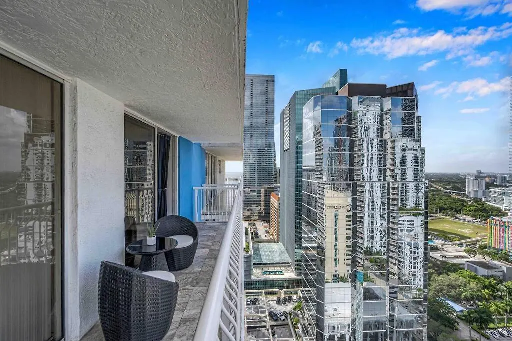 Iconic High Floor 3 Bedrooms In The Heart Of Apartment Miami