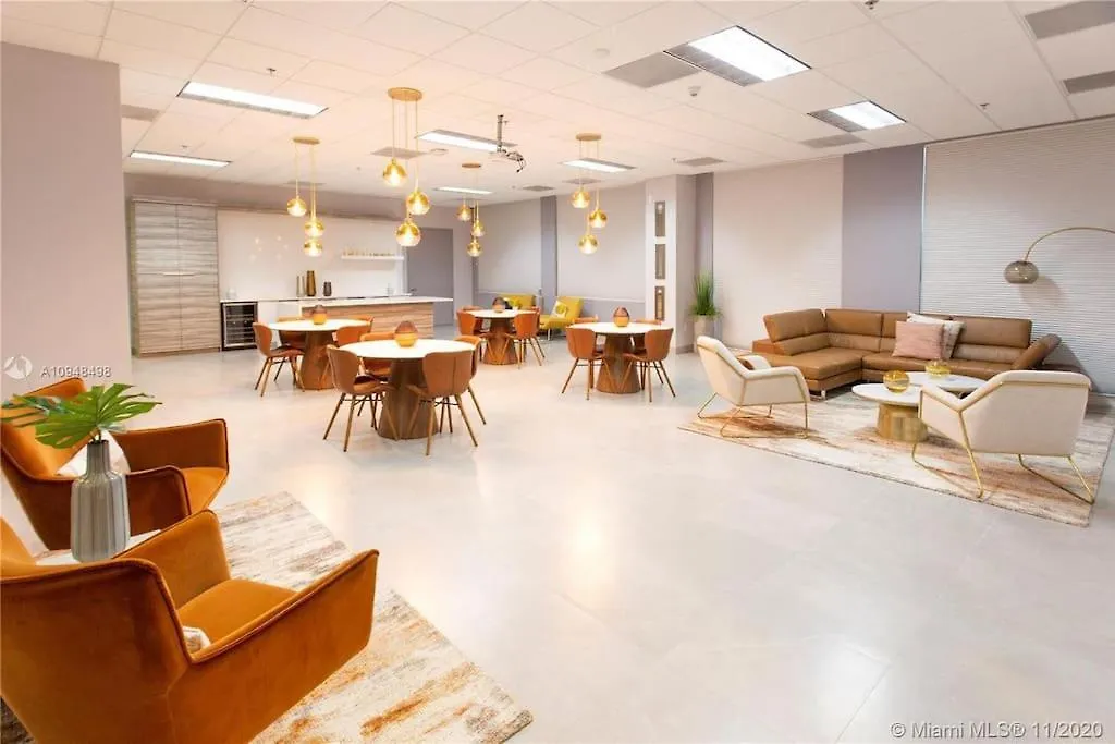 Amazing Cozy In Brickell Miami