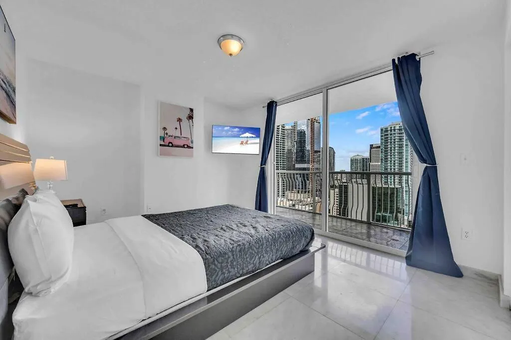 Apartment Iconic High Floor 3 Bedrooms In The Heart Of