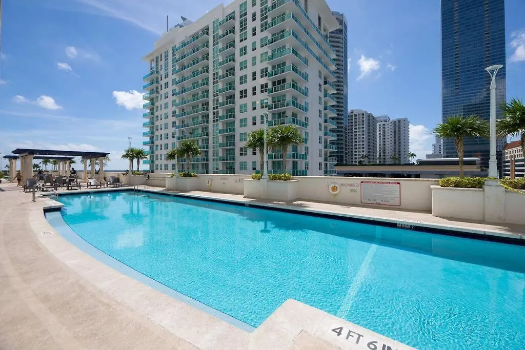 Superb Unit, Centrally Located With Parking * Miami