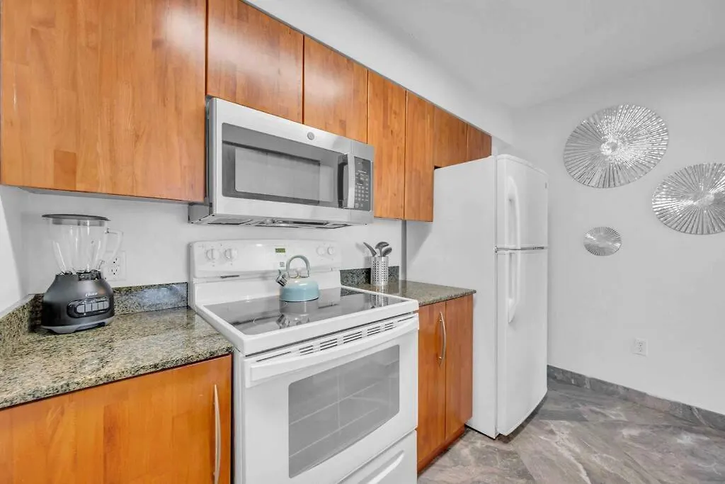 Apartment Iconic High Floor 3 Bedrooms In The Heart Of *