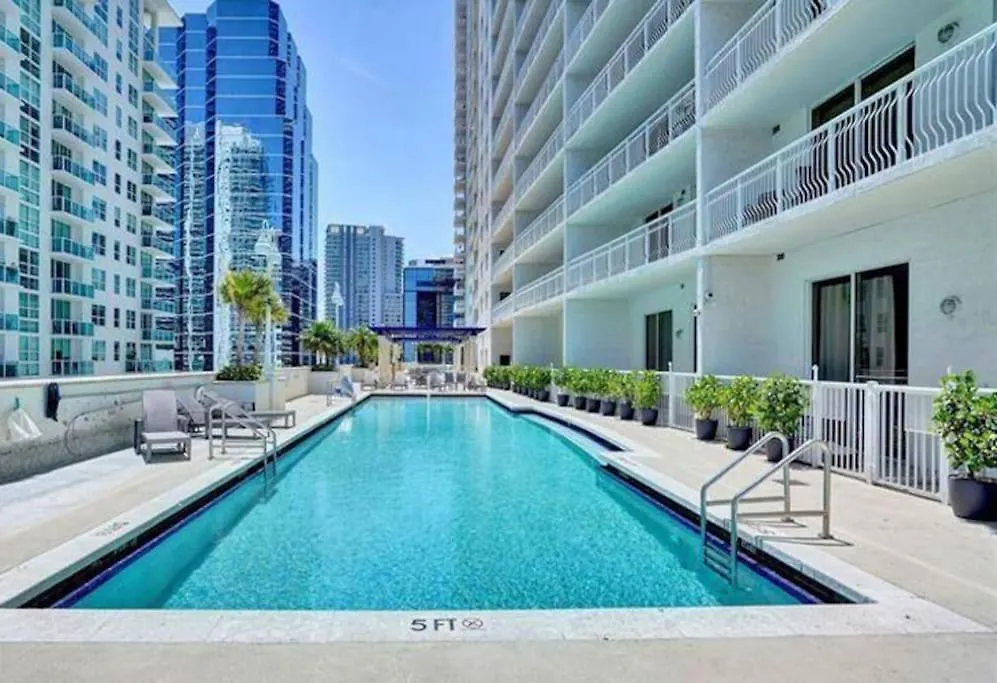 Amazing Cozy In Brickell Apartment *