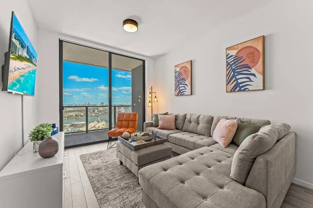 Apartment 2 Bedroom Luxury Oceanview
