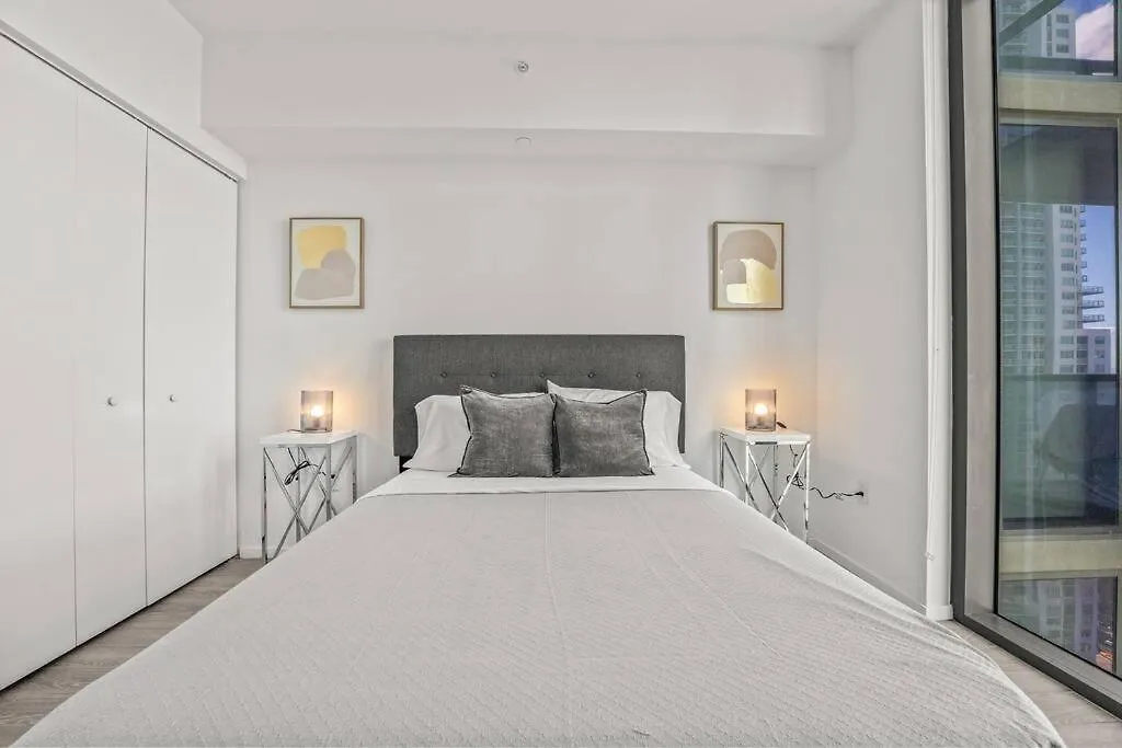 2 Bedroom Luxury Oceanview Apartment