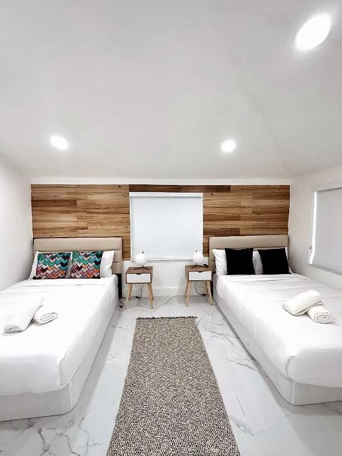 New Comfy And Modern House Near Airport