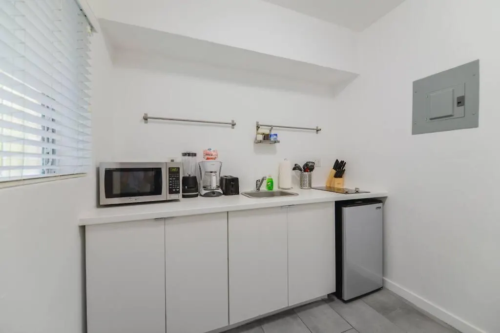 Apartment Lovely 15 Min From The Miami