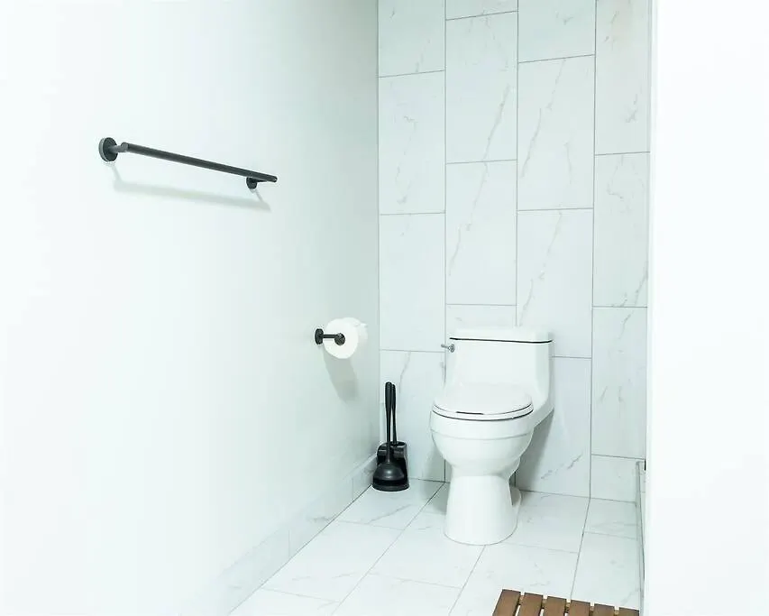 Luxury 2bd 2ba Wynwood With Pool & Free Parking *