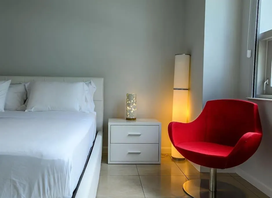 Luxury 2bd 2ba Wynwood With Pool & Free Parking Miami