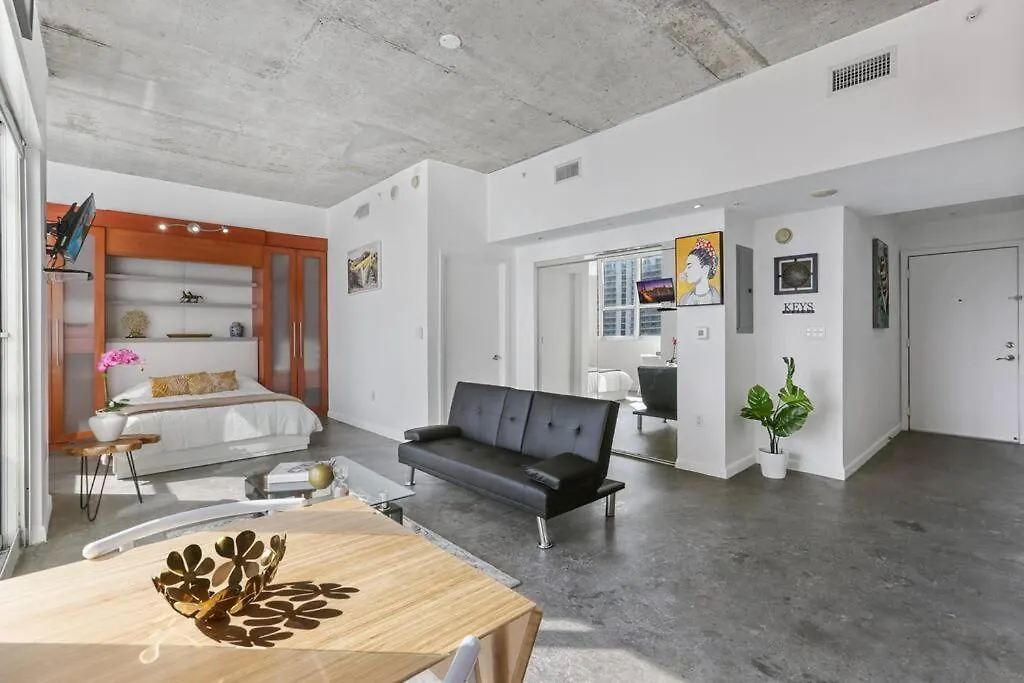 Luxury Loft In The Heart Of Downtown Miami. * Miami