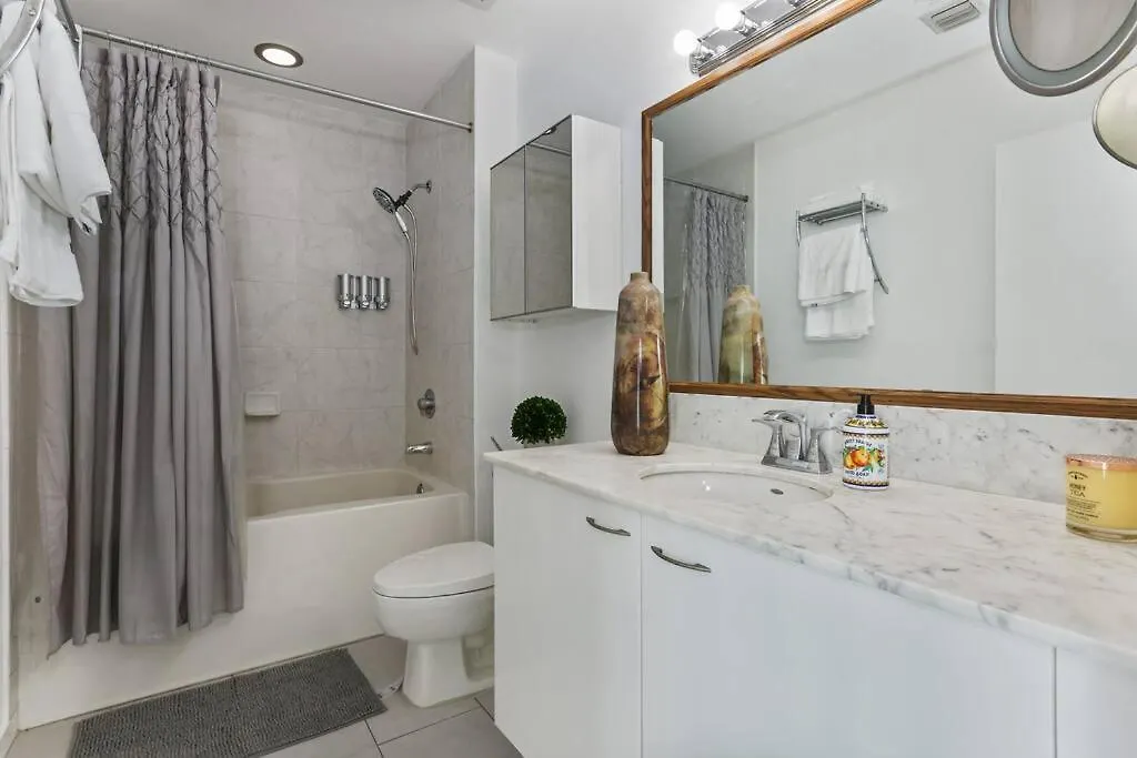 Luxury Loft In The Heart Of Downtown Miami. * Miami