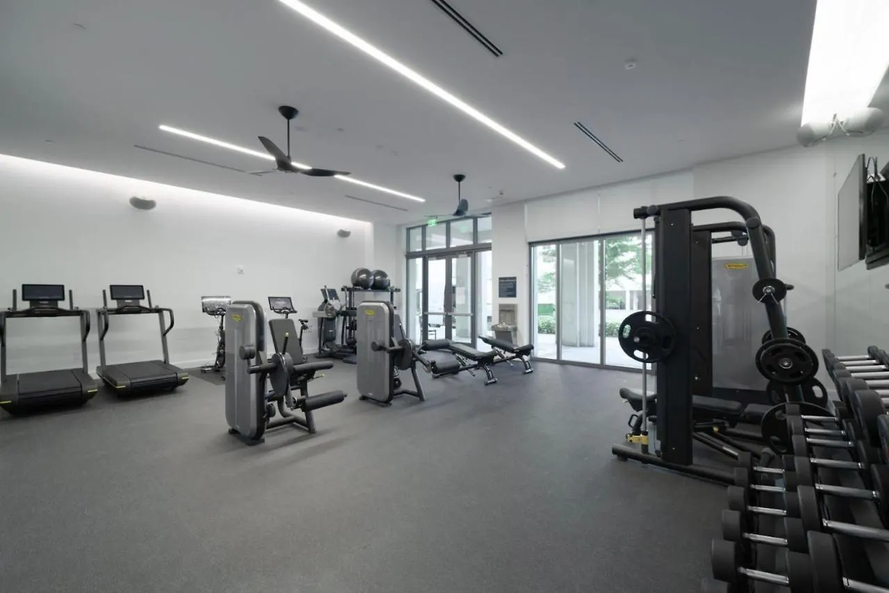 Coral Gables 1br W Wd Pool Gym Nr Shops Mia-8 Apartment Miami
