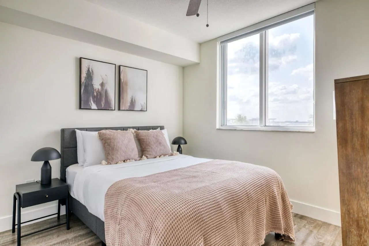 Διαμέρισμα Brickell 2br W Gym Pool Wd Nr Center Mia-41 *