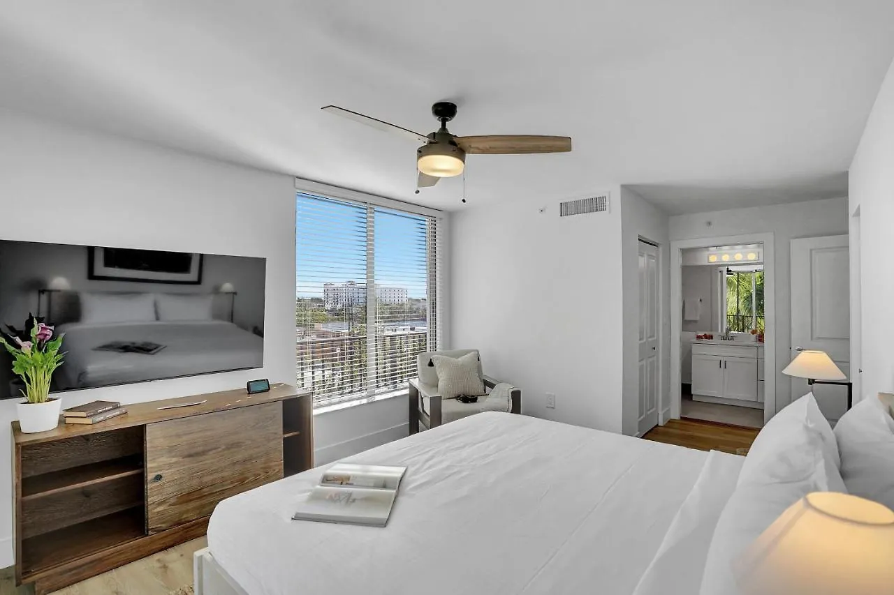 Dharma Coral Gables At Gables Grand Plaza