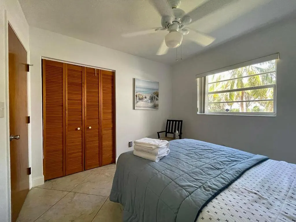 Homestay King's Courtyard View Miami
