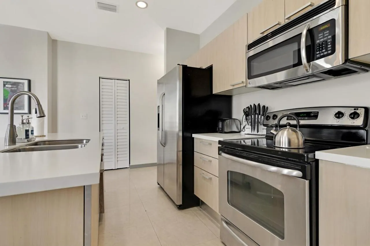 Roami At Habitat Brickell 4* Miami