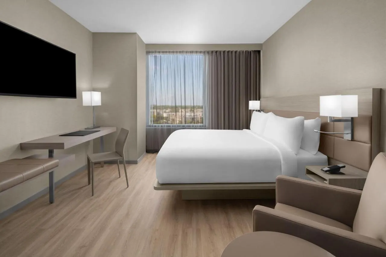 Ac By Marriott Miami Dadeland Glenvar Heights