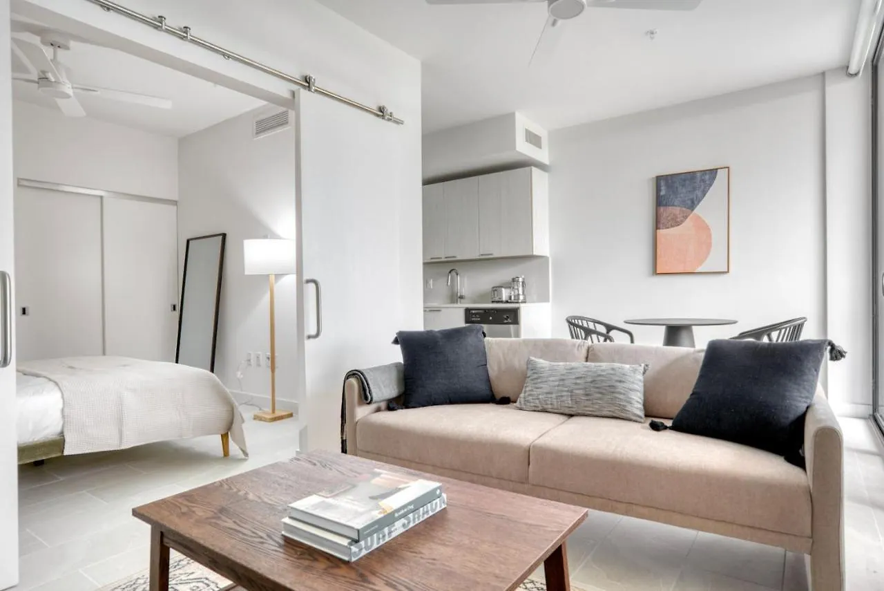 Wynwood Jr 1br W Gym Pool Wd Nr Shops Bars Mia-59 Apartment