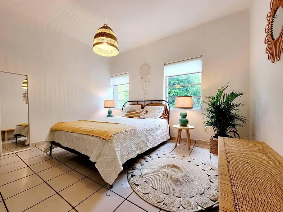 شقة Tropical Charm Little Havana Calle Ocho 3 ميامي