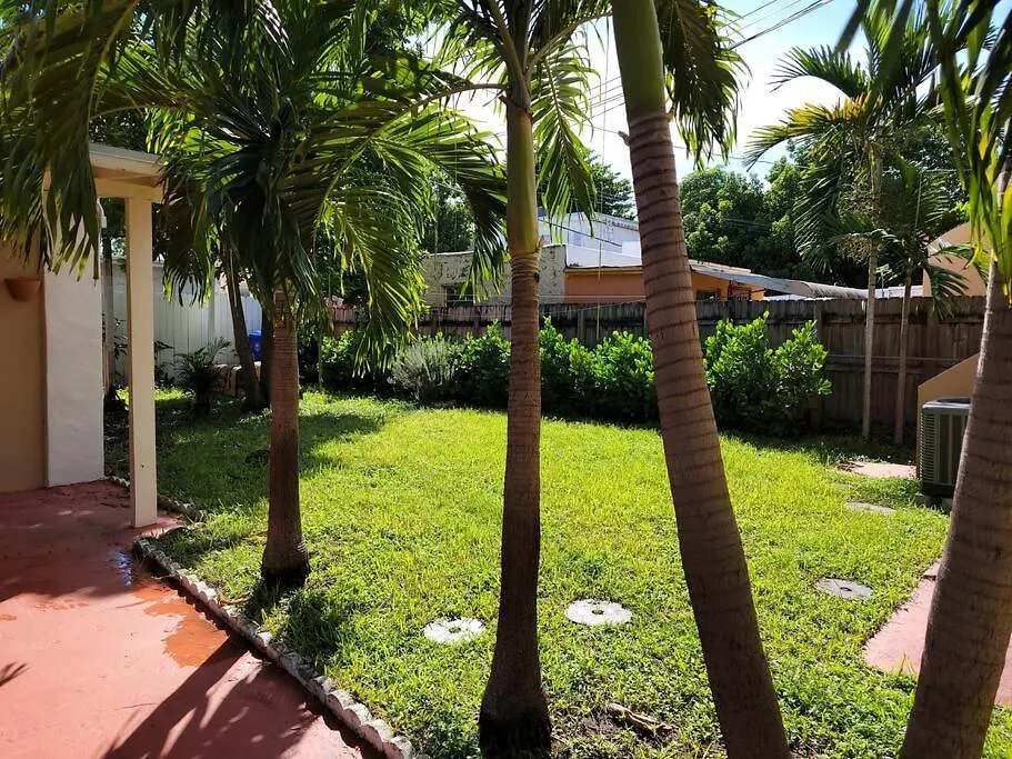 Apartment Tropical Charm Little Havana Calle Ocho 3 Miami