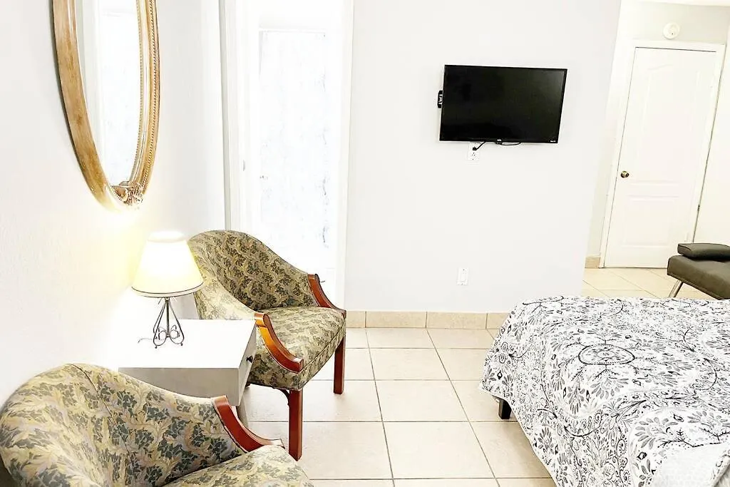 Amazing & Cozy Duplex Near Zoo ! Holiday home Miami