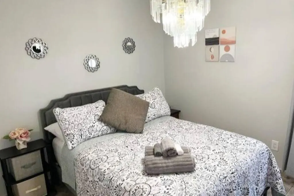 Amazing & Cozy Duplex Near Zoo ! Holiday home Miami