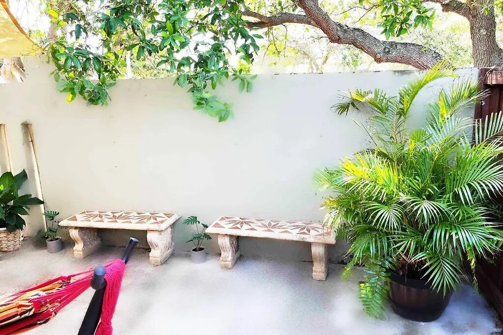 Amazing & Cozy Duplex Near Zoo ! *