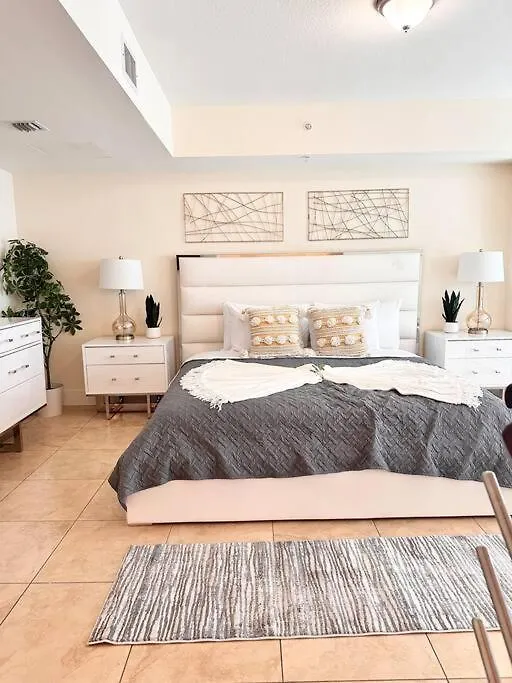 Sublime Views 2br Double Balcony Loft