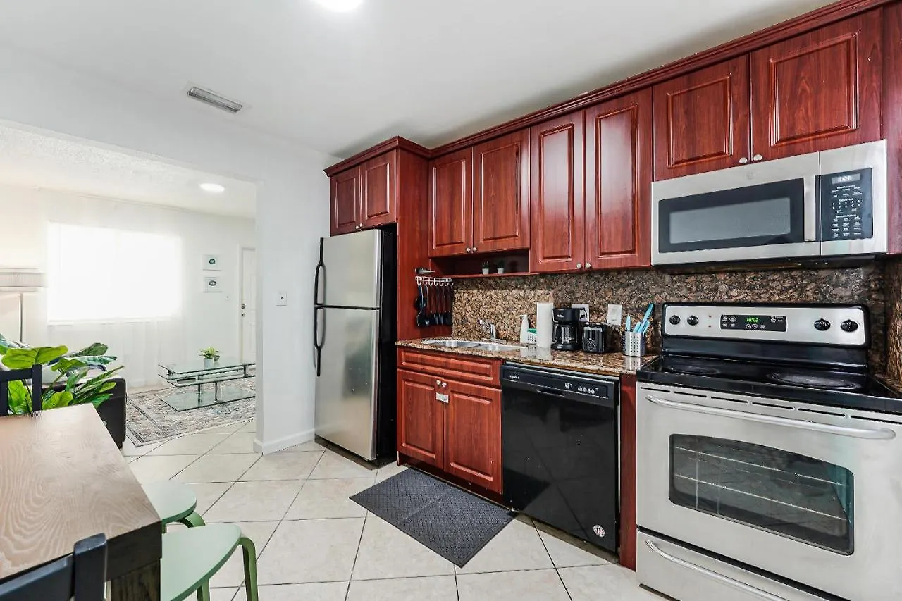 Apartman Spacious & Stylish 2br Gem *
