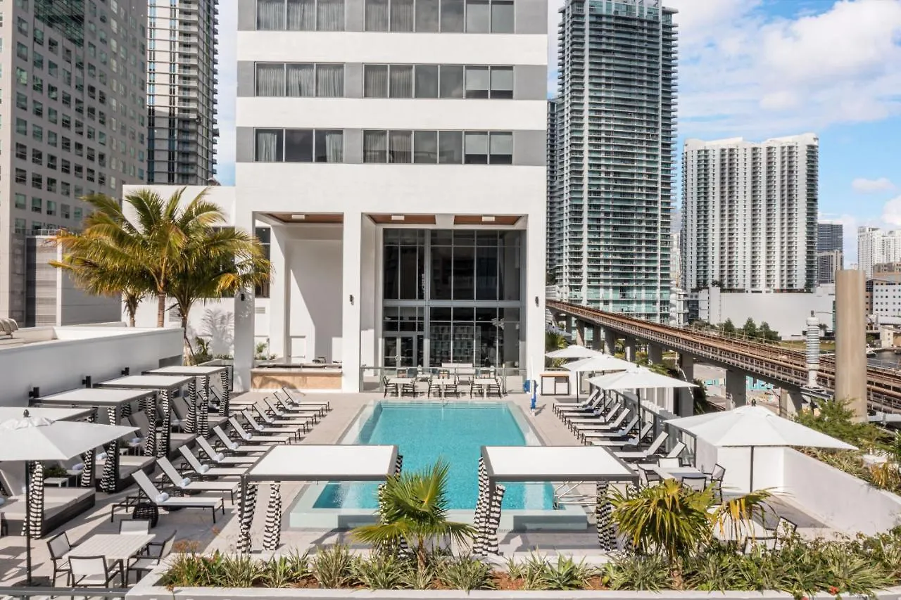 Element Brickell Otel 3*