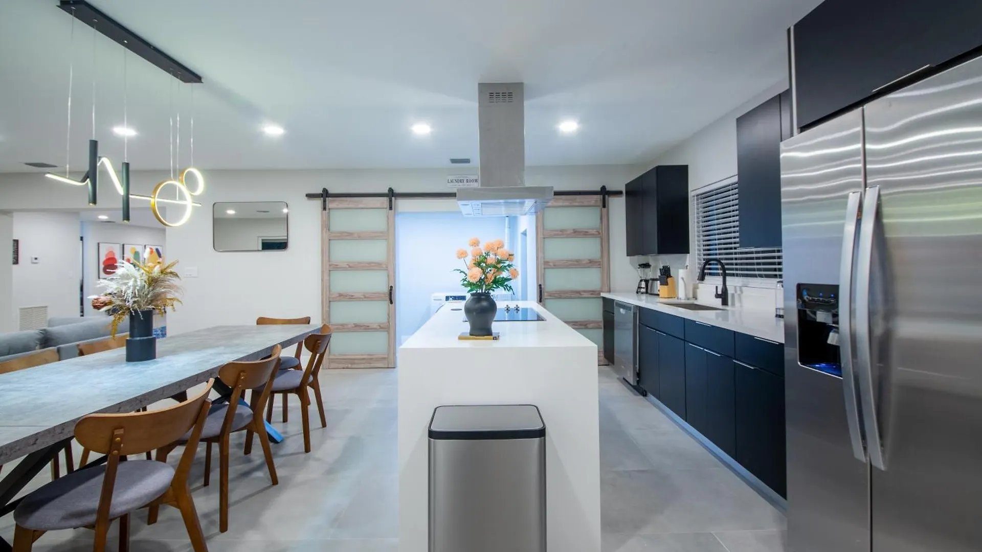 Fantastic North By The Glamhomes * 마이애미