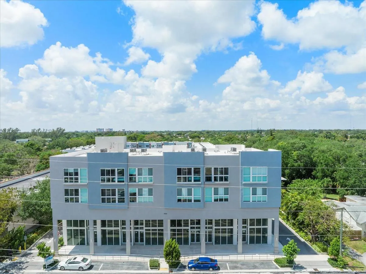 Lofts Of Aventura Apartment