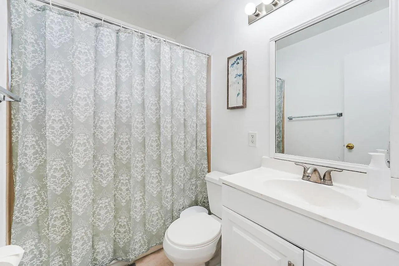 Spacious & Stylish 2br Gem Apartman