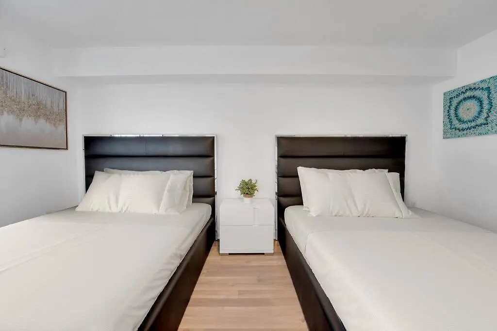 Impressive Unit In The Heart Of Brickell W Parking Miami