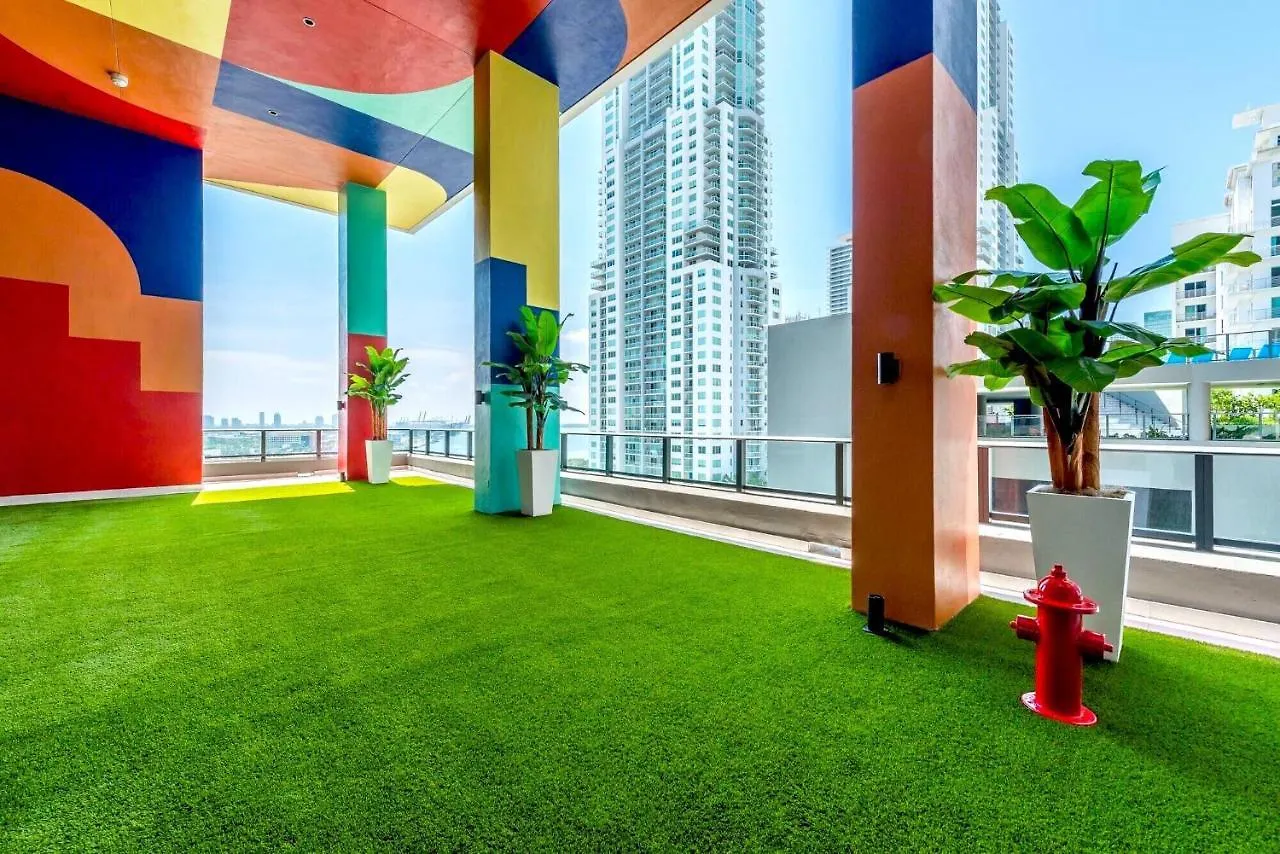 Complex Full Amenities & Entertainment! Apartment *