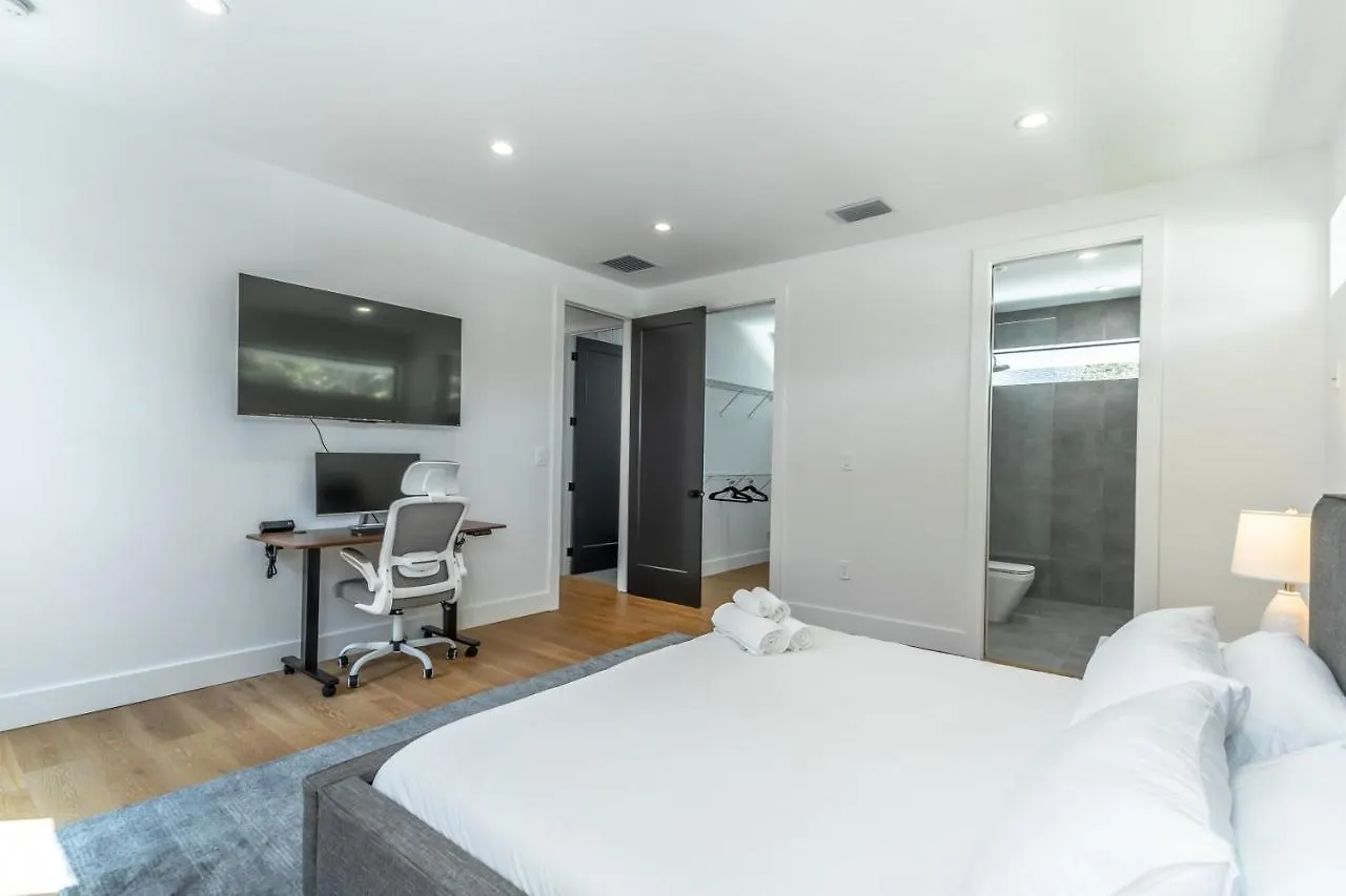 Lux With Pool, Wynwood House By Rovetravel Miami