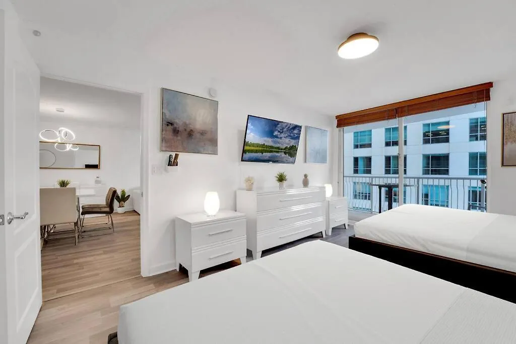 Impressive Unit In The Heart Of Brickell W Parking Apartment *
