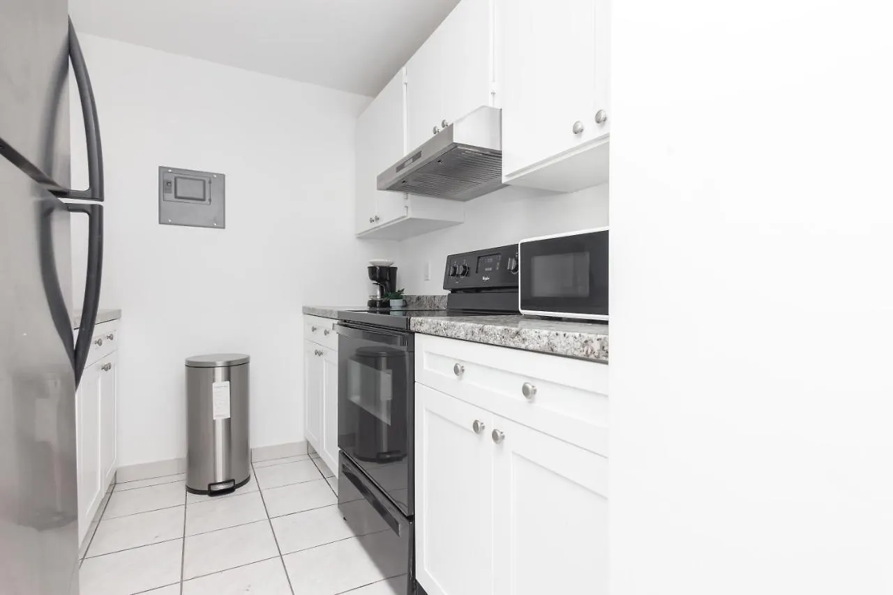 Two Bedroom - With Parking & Balcony - Heart Of Wynwood Miami