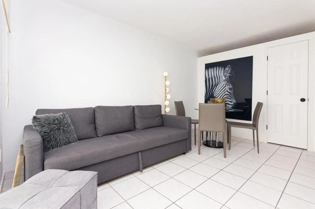 Two Bedroom - With Parking & Balcony - Heart Of Wynwood * マイアミ