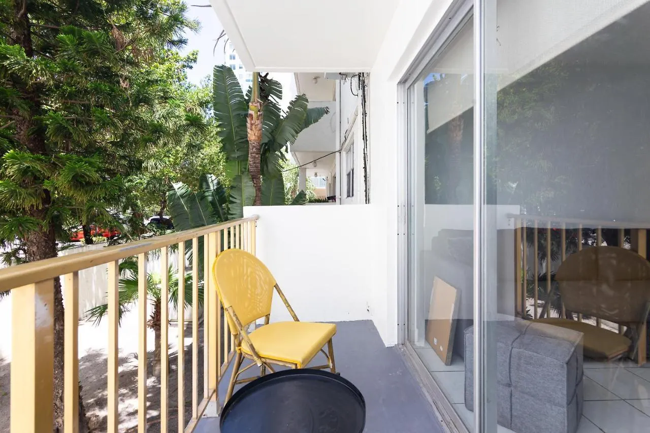 アパート Two Bedroom - With Parking & Balcony - Heart Of Wynwood *