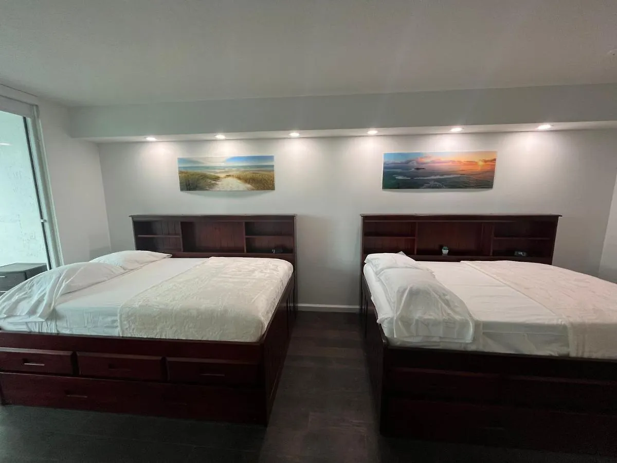 In Brickell With Pool, Gym, Free Parking And Game Miami