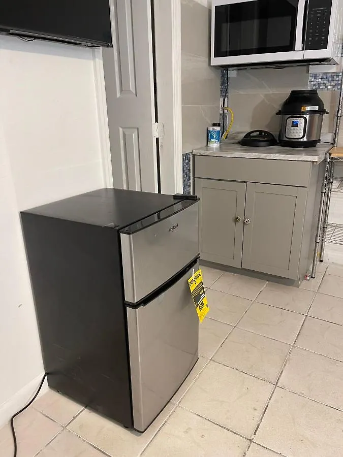 Value Inside Miami, Near Airport, Beach, Center & Metro * Μαϊάμι