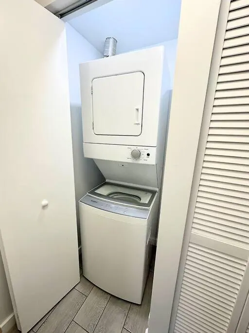Cozy 2 1 Calle Ocho Brickell Grill Apartment Miami