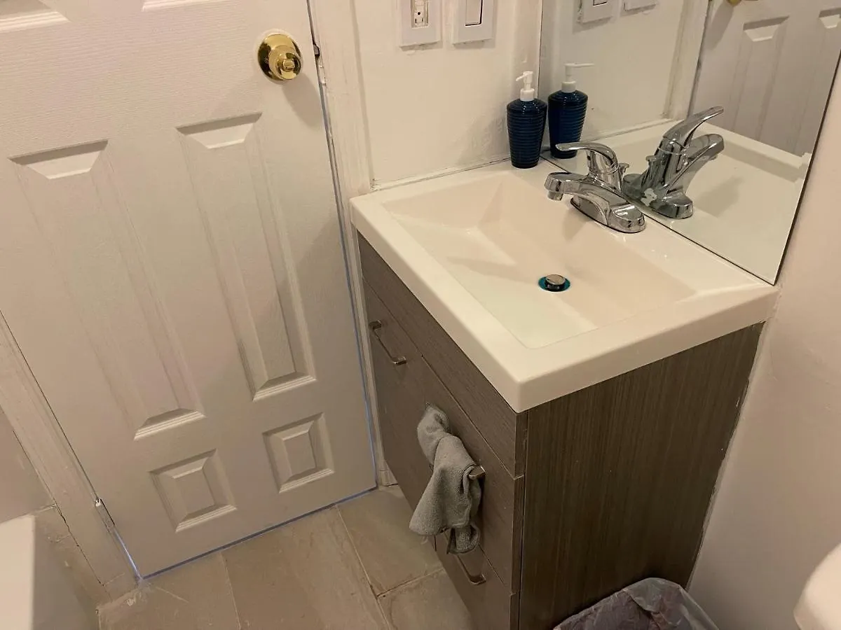 Value Inside Miami, Near Airport, Beach, Center & Metro Homestay